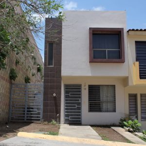 casa-en-renta-las-terrazas-residencial