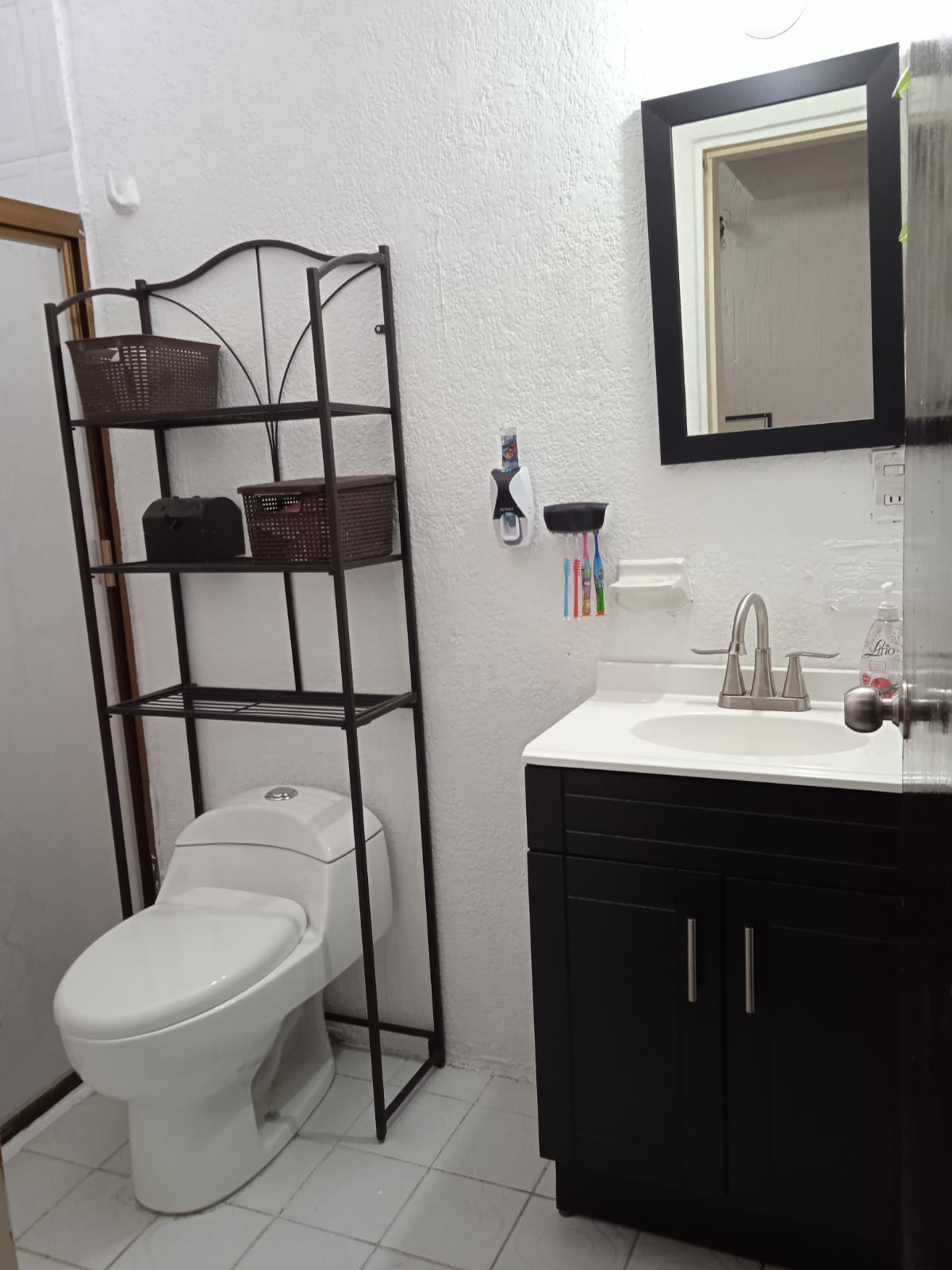 Casa en renta Lomas de Zapopan 2 recámaras | Cochera - Imagen 10